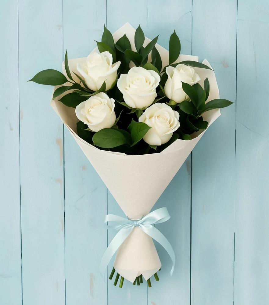 Букет цветов из: Розы в Макарове