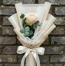 Букет цветов из:  Розы в Макарове