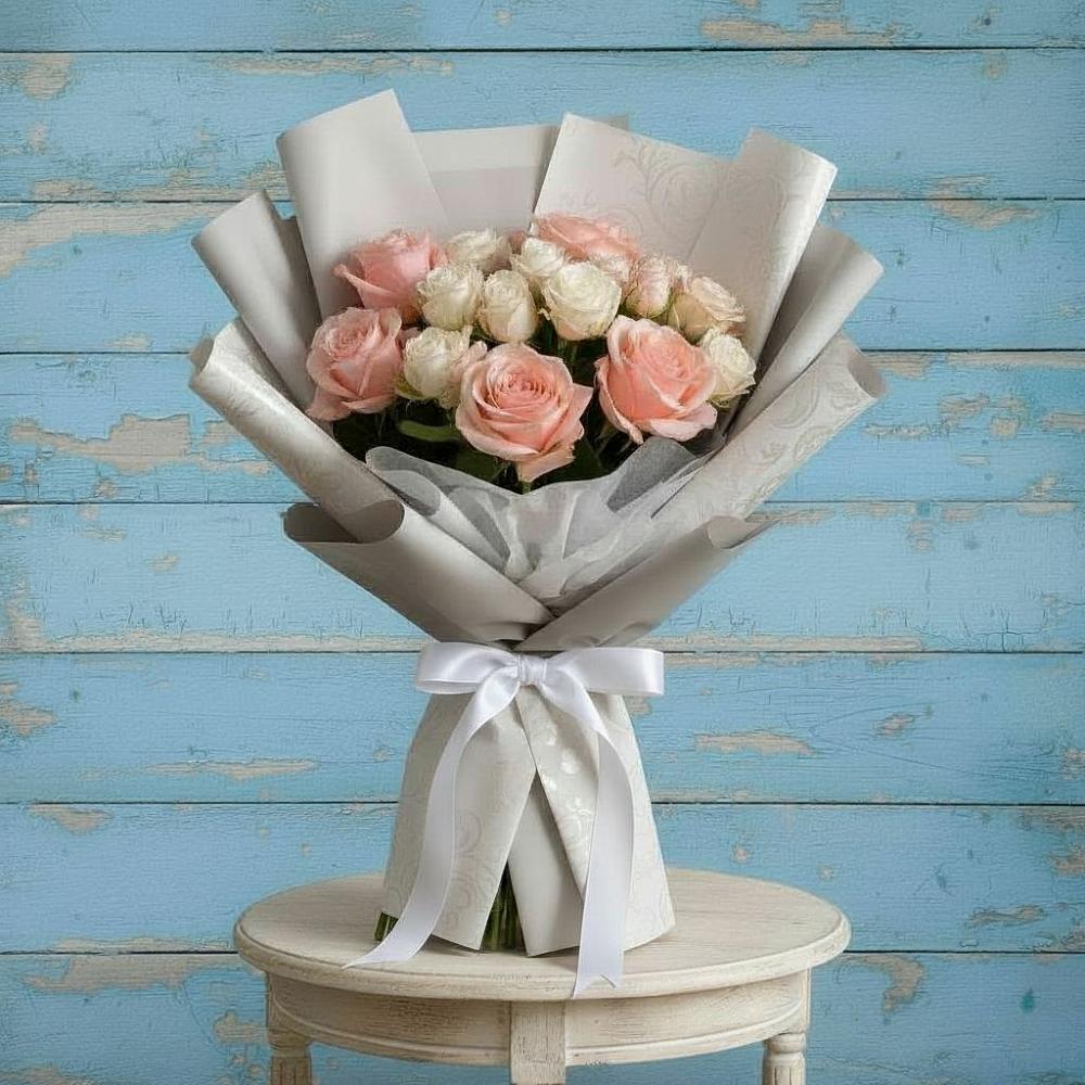 Букет цветов из: Розы в Макарове
