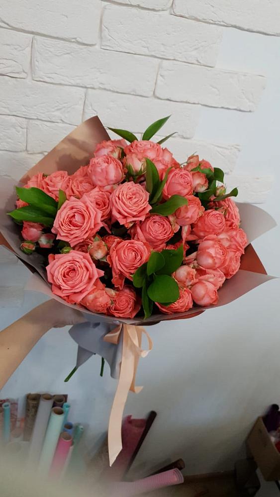 Букет цветов из: Розы в Макарове