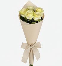 Букет цветов из:  Розы в Макарове