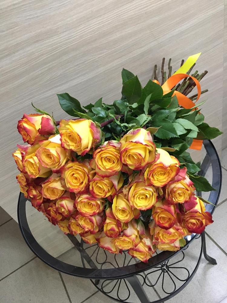 Букет Желтые розы в Макарове