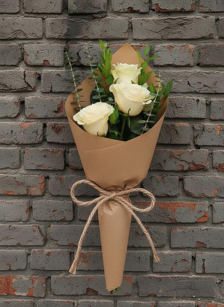 Букет цветов из: Розы в Макарове