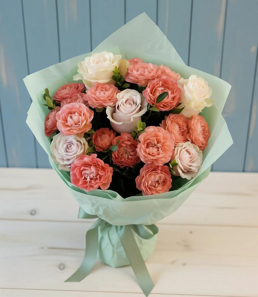 Букет цветов из: Розы в Макарове