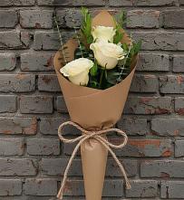 Букет цветов из:  Розы в Макарове
