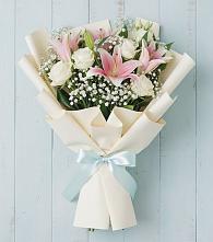 Букет цветов из:  Лилии в Макарове