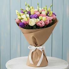 Букет цветов из:  Лизиантусы в Макарове